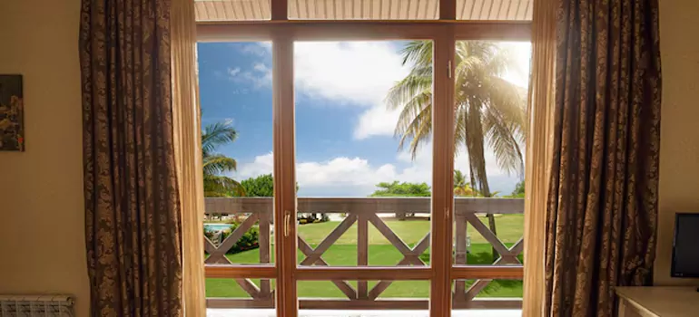 Residential Garden Window Enclosure Repair in Meadow Woods, FL