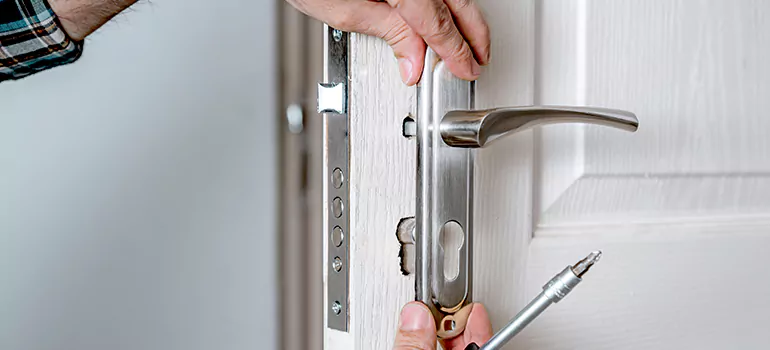 Front Door Knob Repair in Meadow Woods, FL