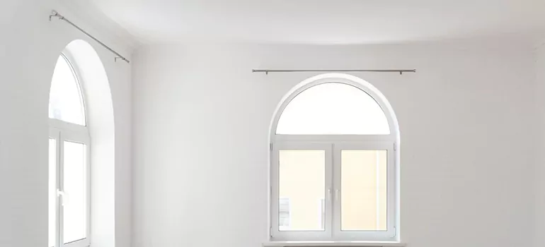 Small Hopper Window in Meadow Woods, FL