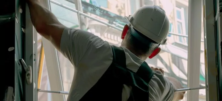 Install Exterior Storm Windows in Meadow Woods, FL